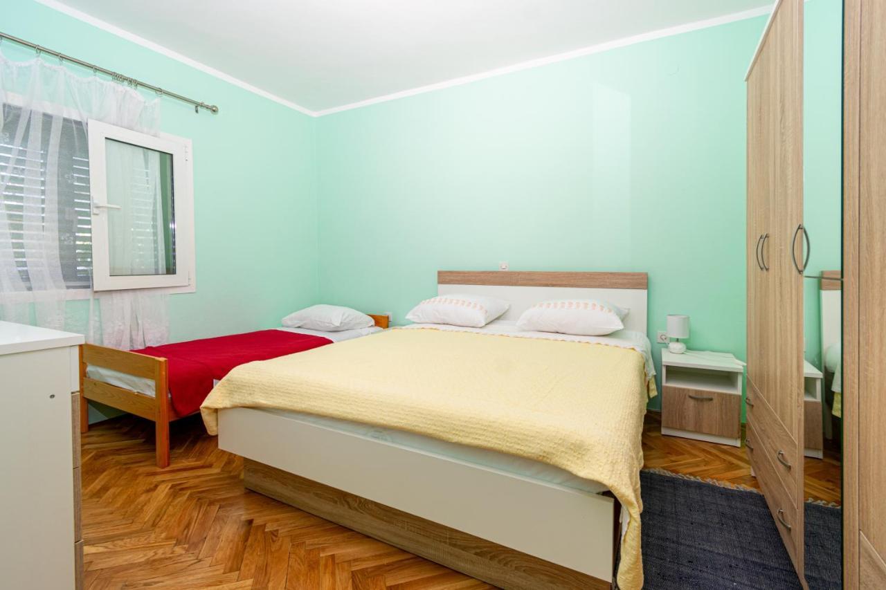 Apartments With A Parking Space Kraj, Pasman - 8457 ツコン エクステリア 写真